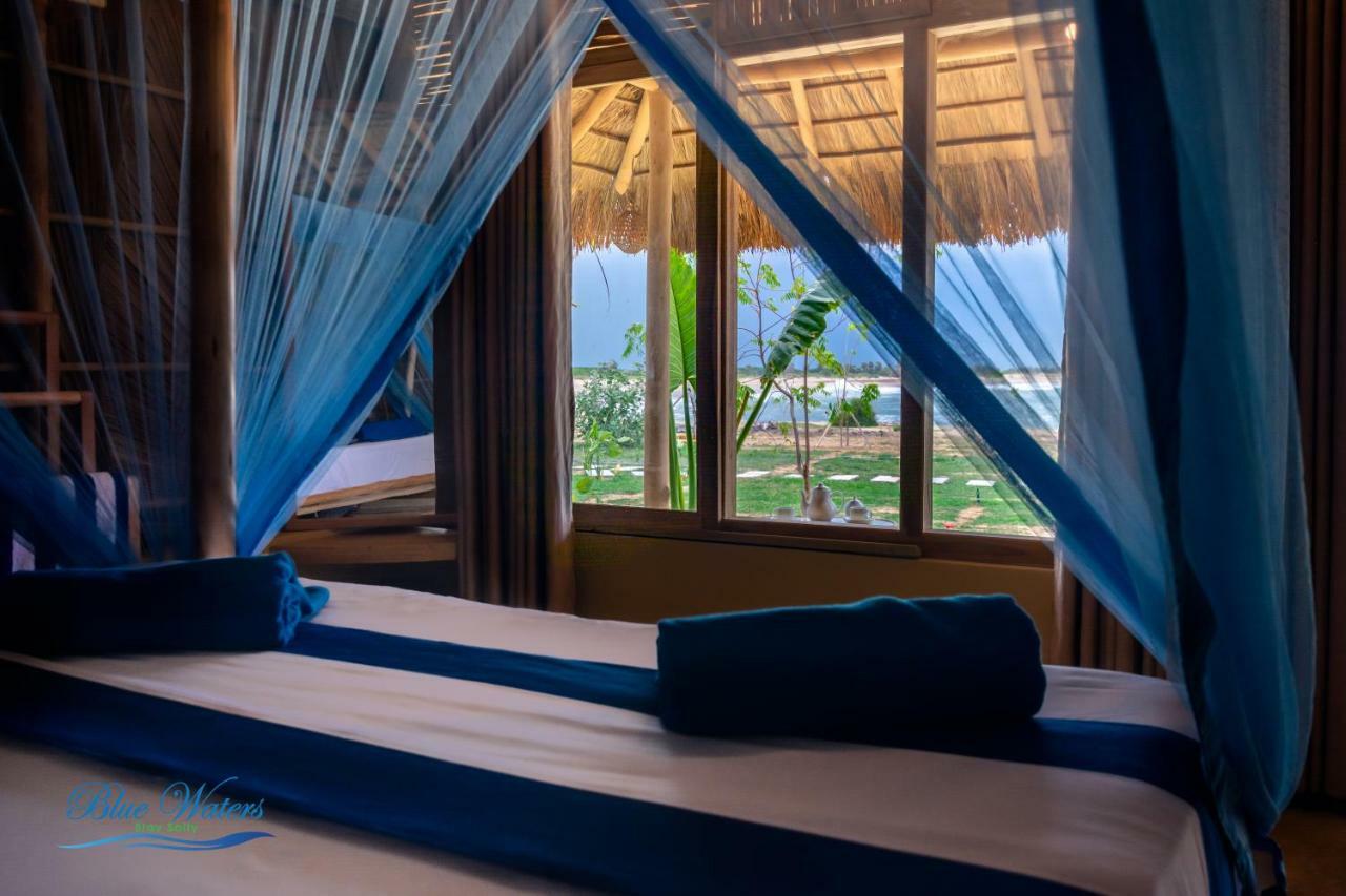 Blue Waters Hotell Arugam Bay Exteriör bild